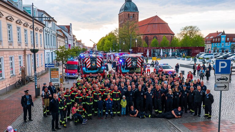Warum die Sparkasse Vorpommern die Aktion „Feuerwehrheld“ unterstützt