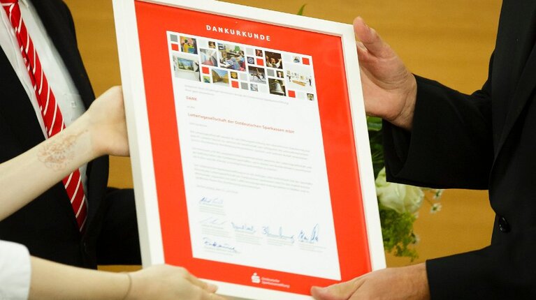 Ostdeutsche Sparkassenstiftung zeichnet Kunstmuseum Ahrenshoop e. V. aus
