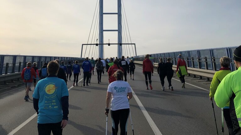 Jetzt für Sparkassen Rügenbrücken-Marathon anmelden