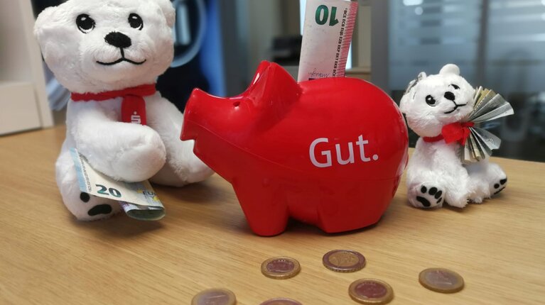 Weltspartag verbindet
