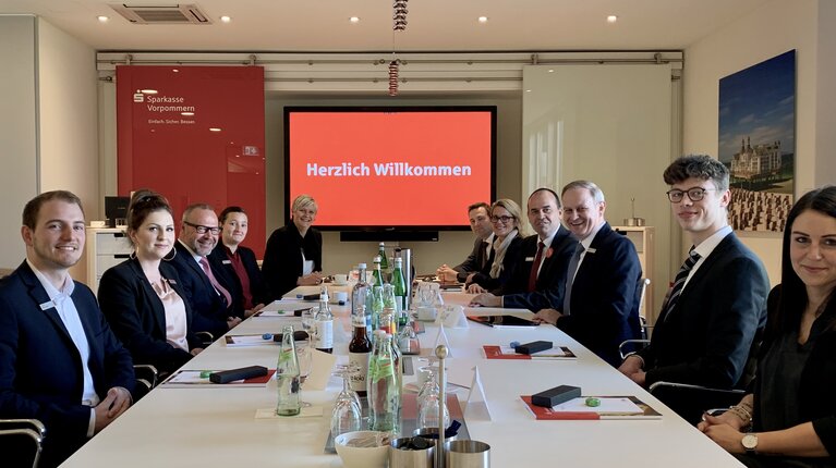 Herzlich willkommen in der Sparkasse