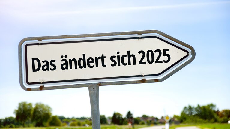 Wohngeld, Kindergeld, Freibeträge und Co. - Was sich 2025 ändert