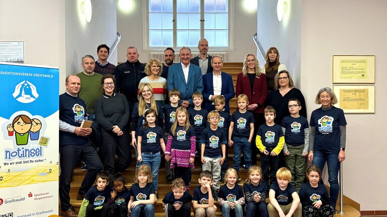 Sparkasse Vorpommern wird Teil der Notinsel-Initiative: Ein starkes Signal für mehr Kinderschutz