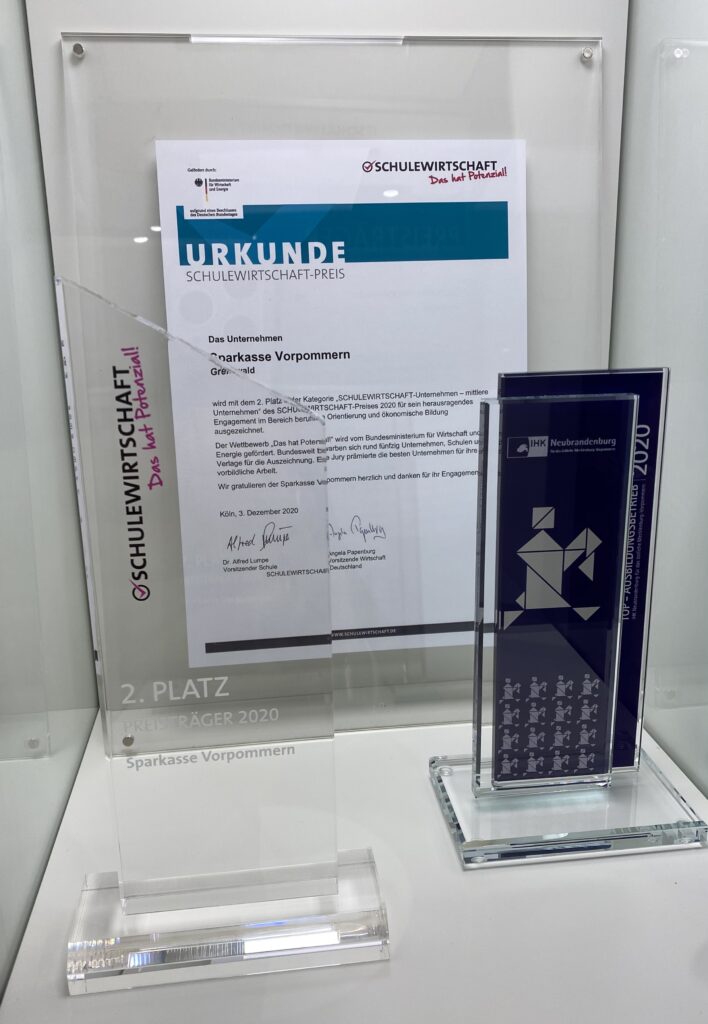 pokal-708x1024.jpeg